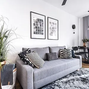 Myslbekova 5 Apartmán